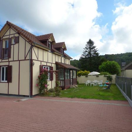Gite Le Petit Chalet Avec Parking Gratuit Étretat Kültér fotó